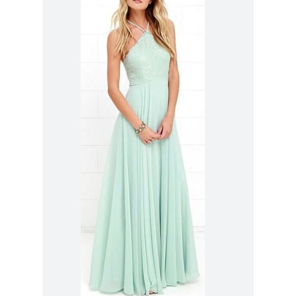 Lulus Dresses & Skirts - Lulus Sage Green Halter Neck Lace Maxi Dress Size S NWT